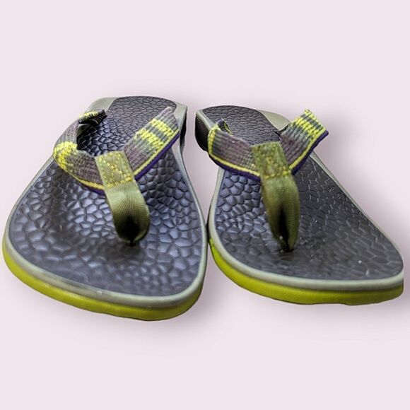 Chaco Lime Olive Green Thong Style Flip Flop Sandals size 9.5 10 - Picture 6 of 13